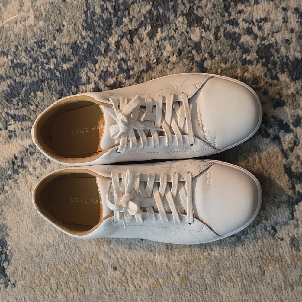 COLE HAAN Grand white sneakers